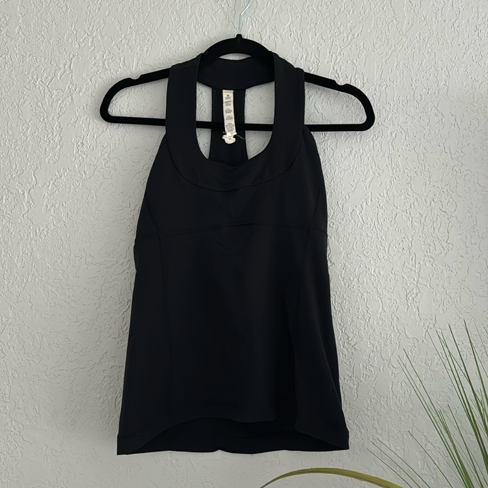 Lululemon Lycra top